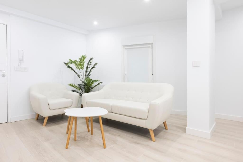 Amaiur. Basquenjoy Apartment Hondarribia Bagian luar foto